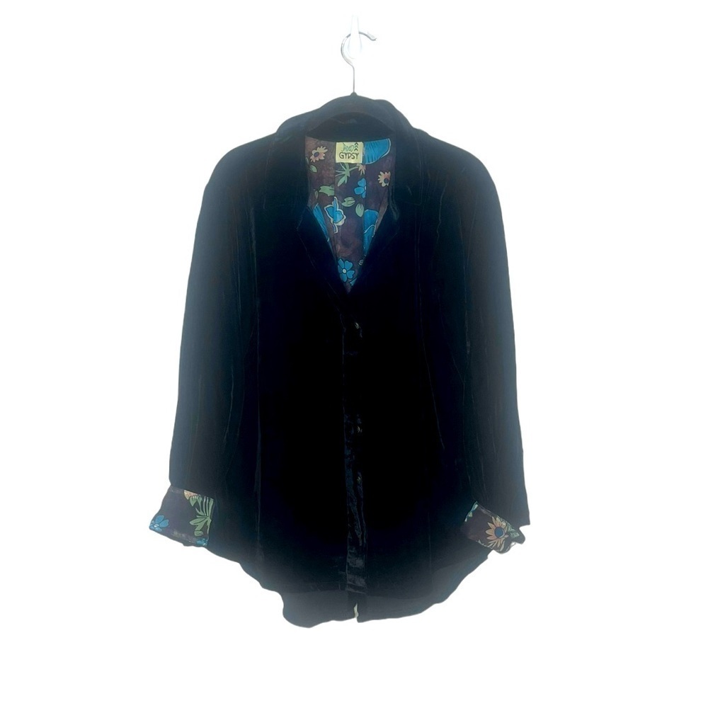JADED GYPSY‎ Black Velvet/Floral Interior Shirt